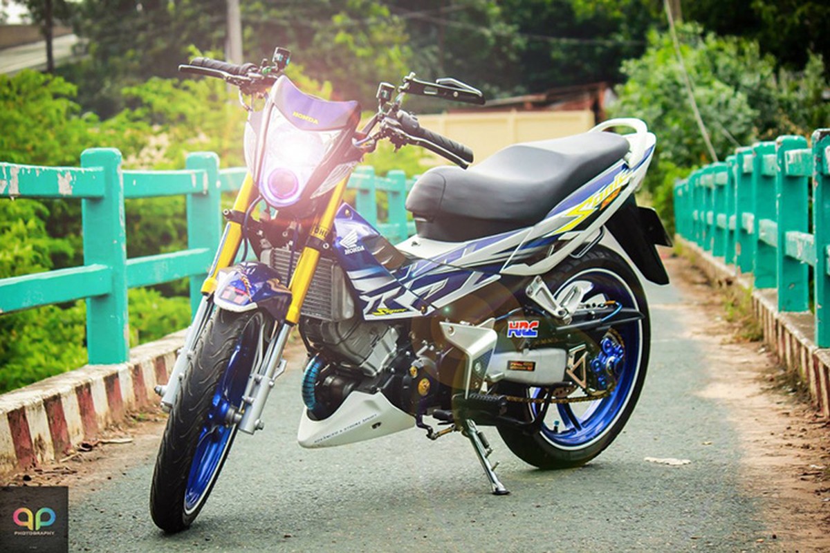 Ngam xe no Honda Sonic len du “do choi” cua biker Viet